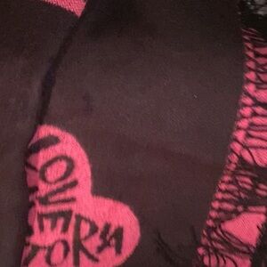 Victoria's Secret Black  Pink Heart Design throw